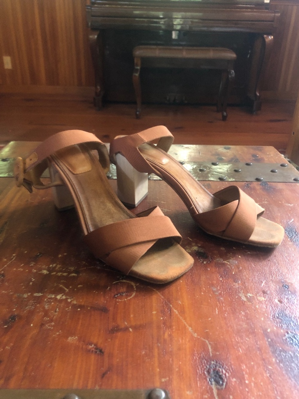 Doen Agnes Ankle Strap Heels